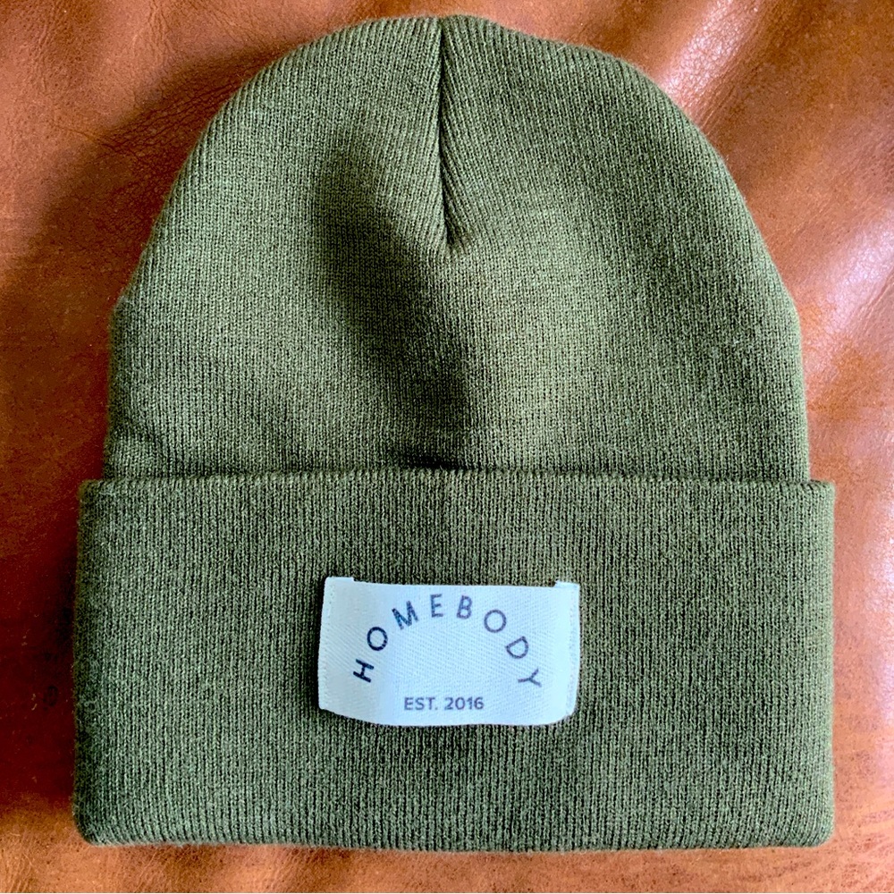 ProperTee Homebody Beanie NWOT